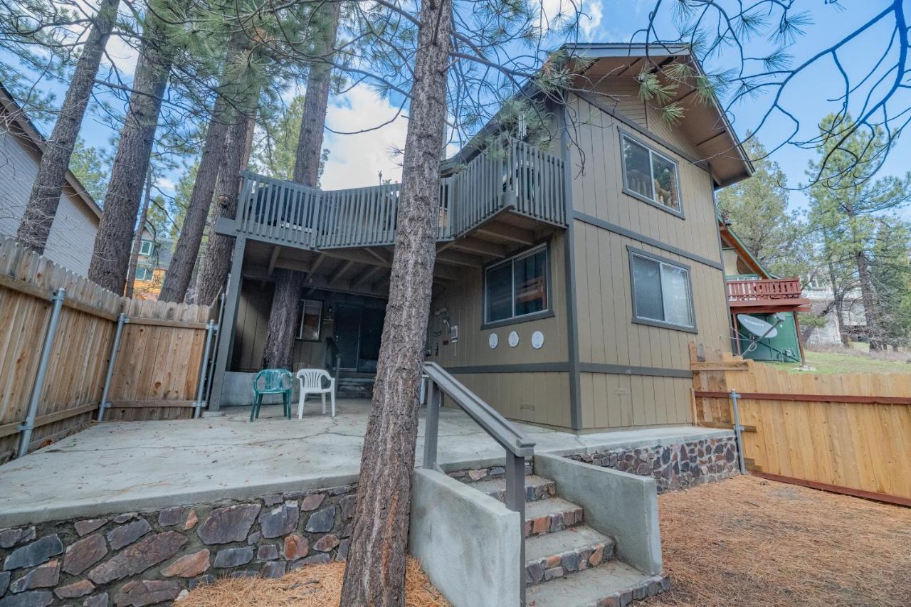 Moonridge Manor - Very Lovely Cabin In A Quiet Neighborhood With An Amazing Hot Tub! Villa Big Bear Lake Eksteriør billede